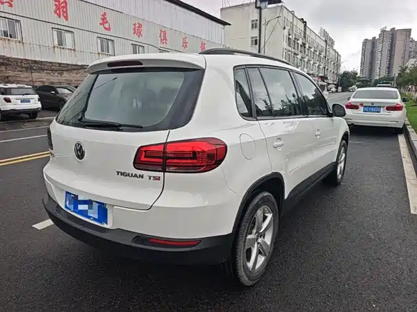 Volkswagen Tiguan 2014