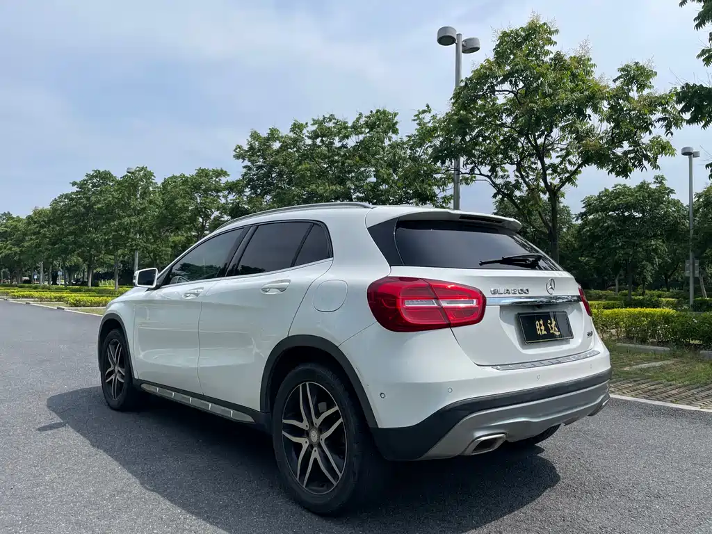 Mercedes-Benz GLA 2016 — фото 7