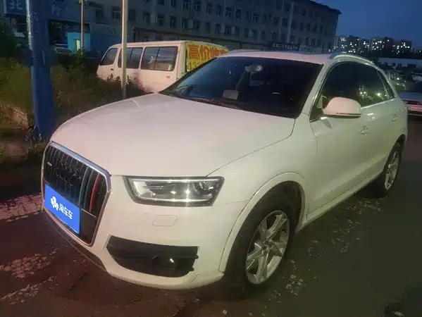 Audi Q3 2013