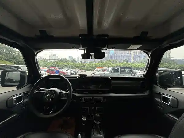 Jeep Wrangler 2024