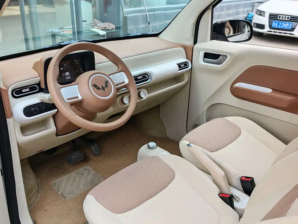 Wuling MINIEV 2025