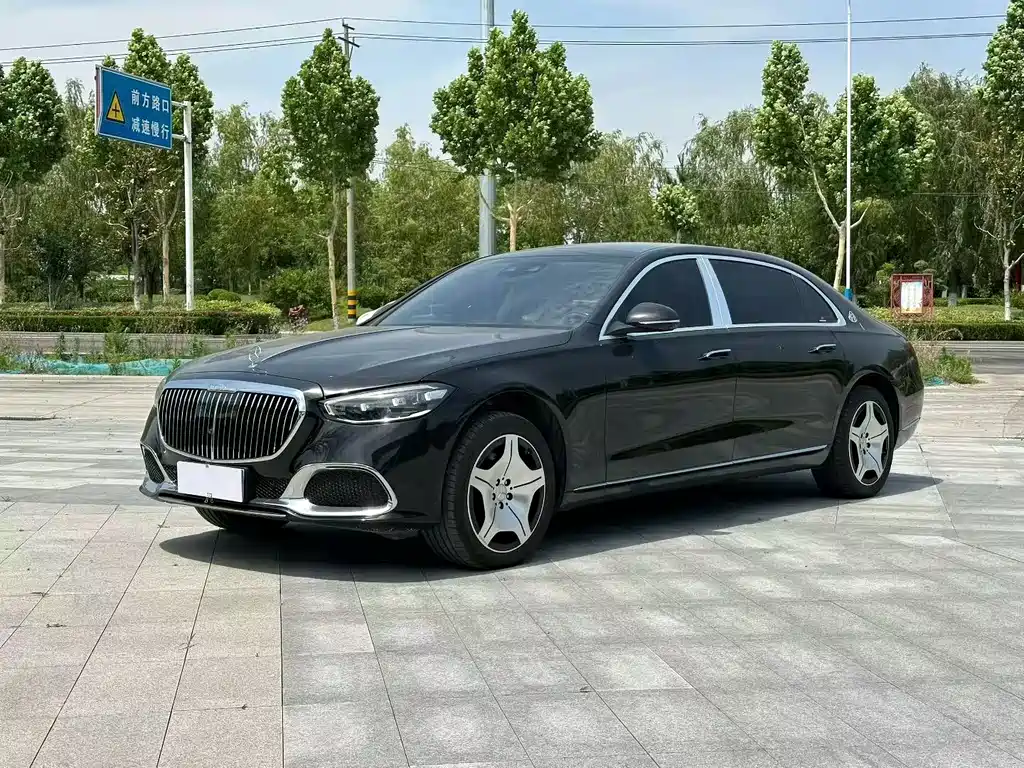 Mercedes-Benz S-Class 2025 — фото 1