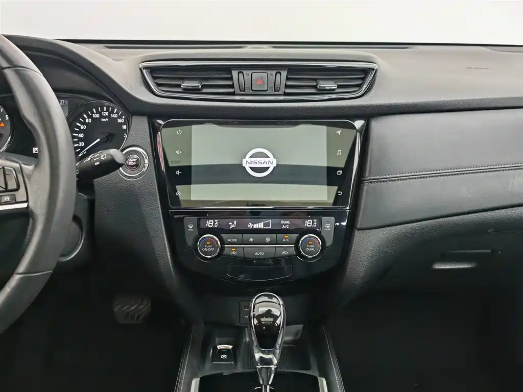 Nissan X-Trail 2019 — фото 12
