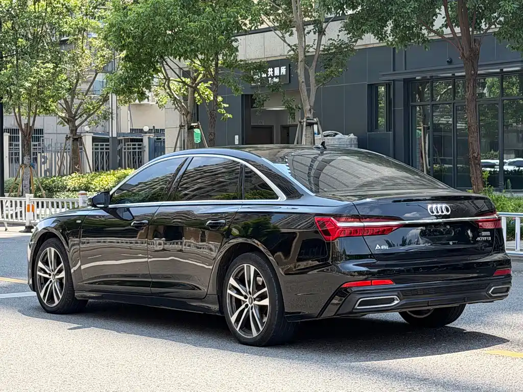 Audi A6L 2022 — фото 15