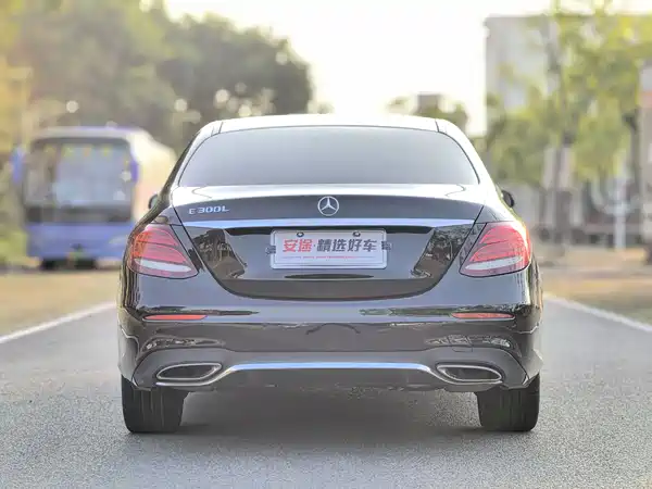 Mercedes-Benz E-Class 2017