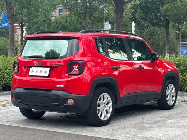 Jeep Freeman 2018