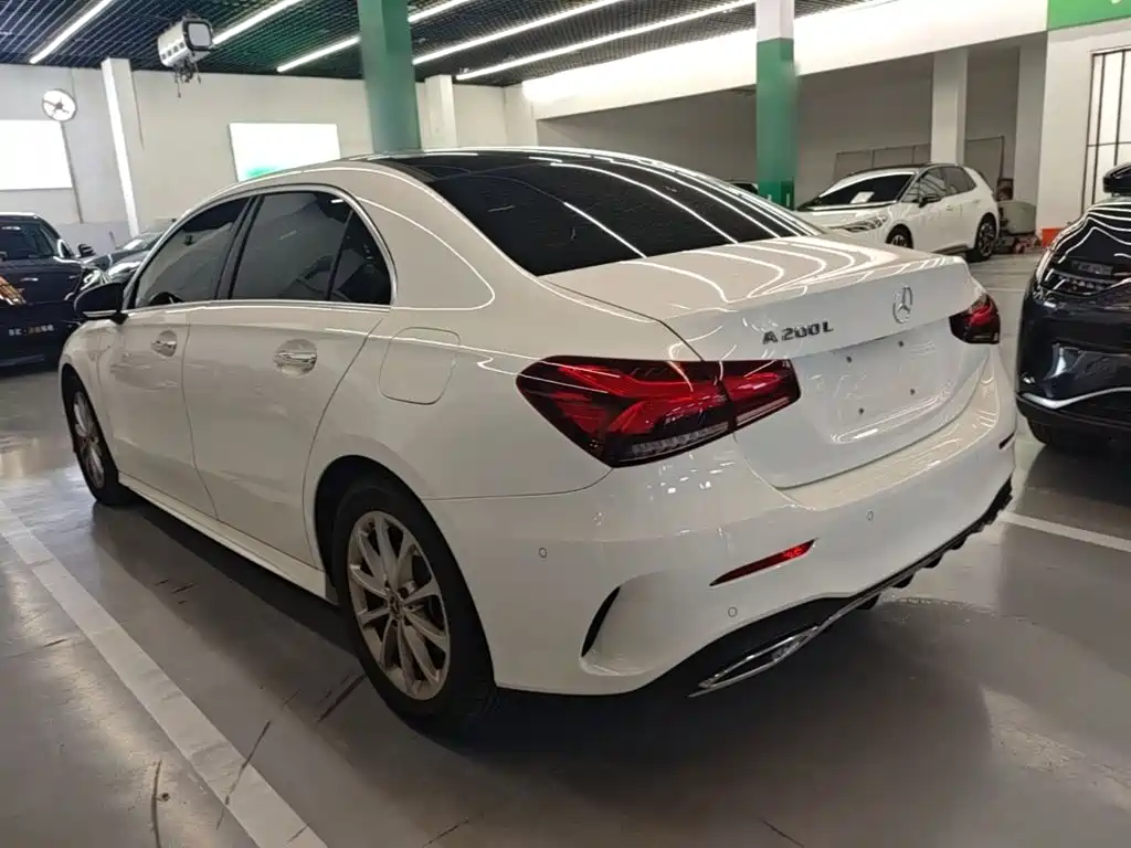 Mercedes-Benz A-Class 2021 — фото 5