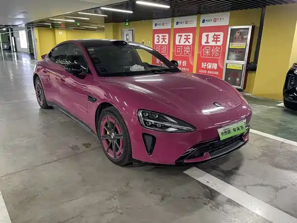Xiaomi SU7 2025