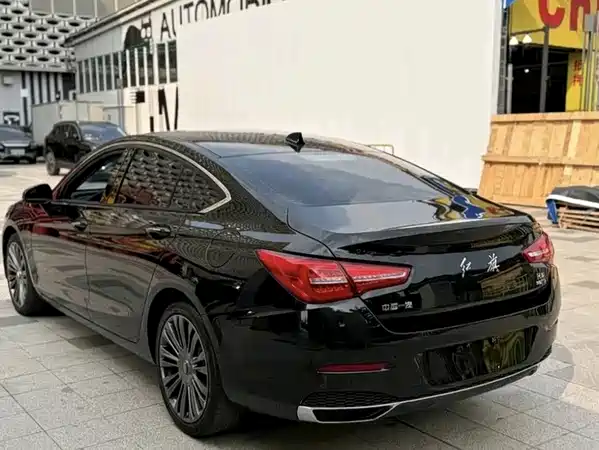 Hongqi H5 2021