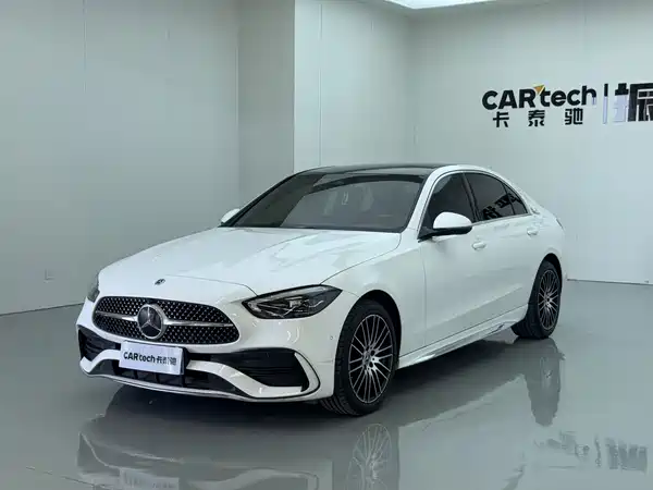 Mercedes-Benz C-Class 2024