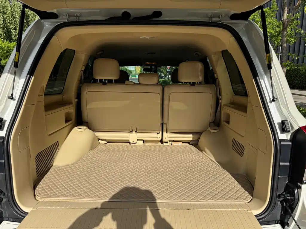 Toyota Land Cruiser 2016 — фото 18