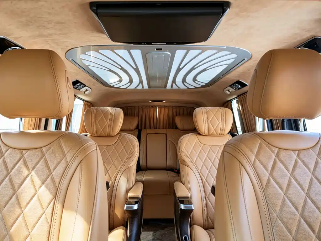 Mercedes-Benz Vito 2023 — фото 10