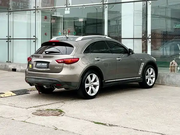 Infiniti FX 2009