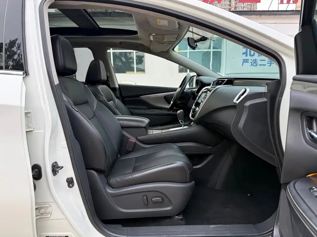 Nissan Murano 2018 — фото 21