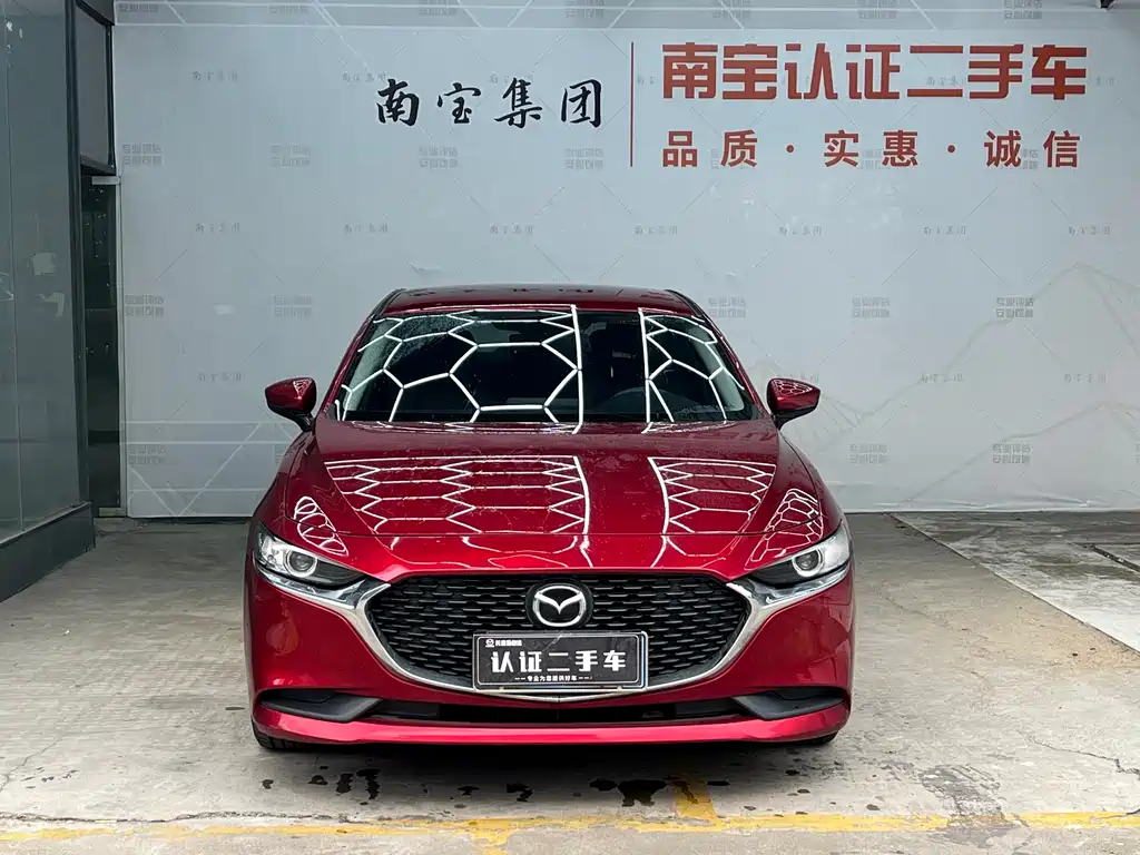 Mazda 3 Axela 2022