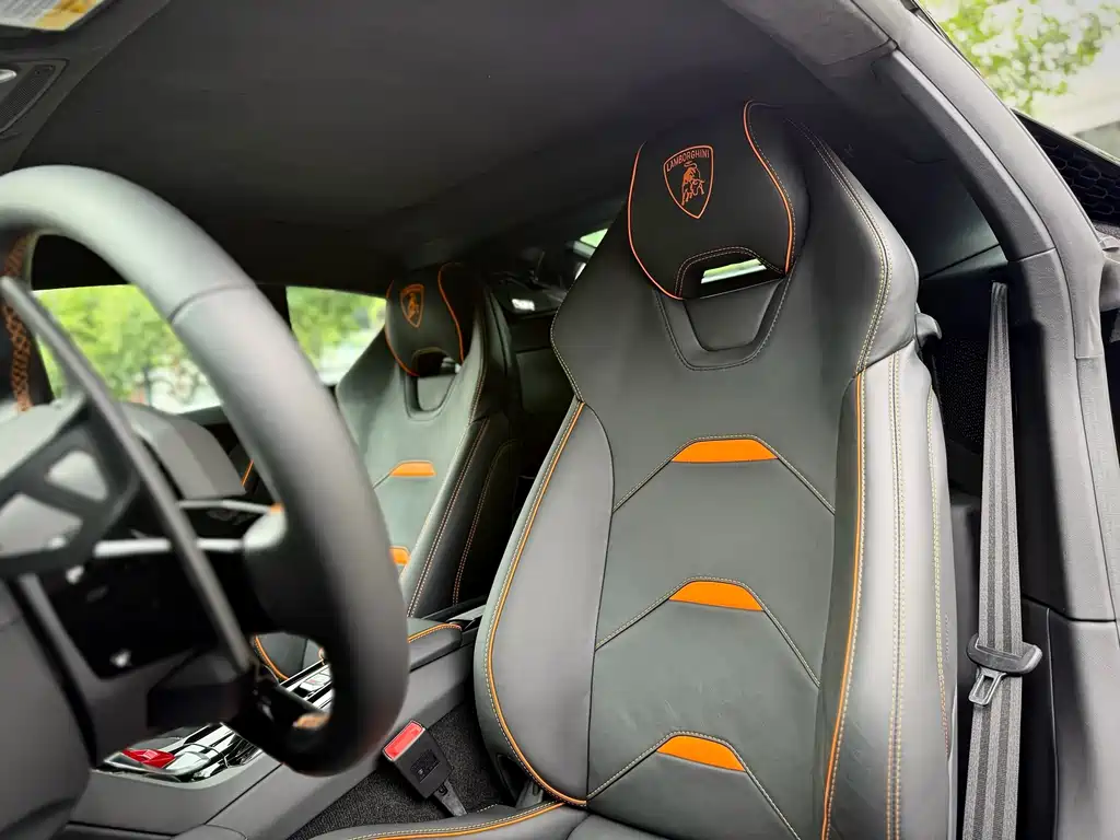 Lamborghini Huracan 2023 — фото 10