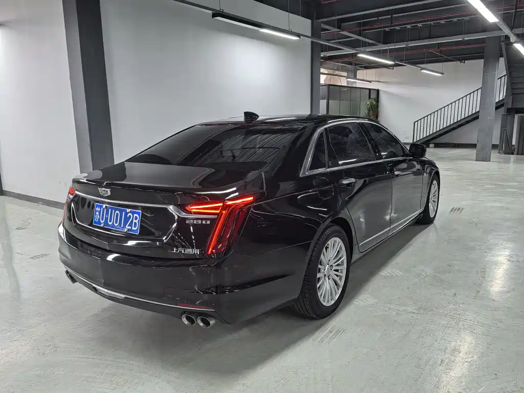 Cadillac CT6 2023 — фото 10