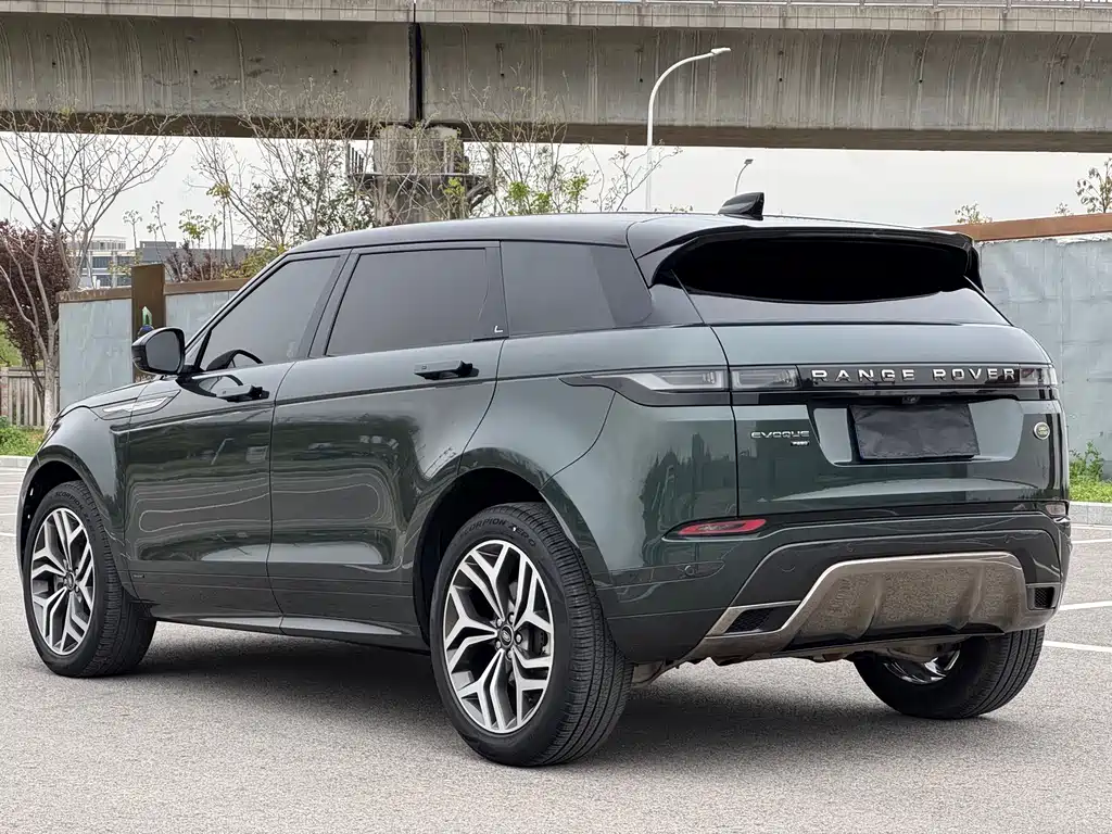 Land Rover Range Rover Evoque 2022 — фото 6