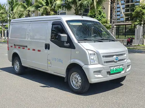 Ruichi EC35 2022