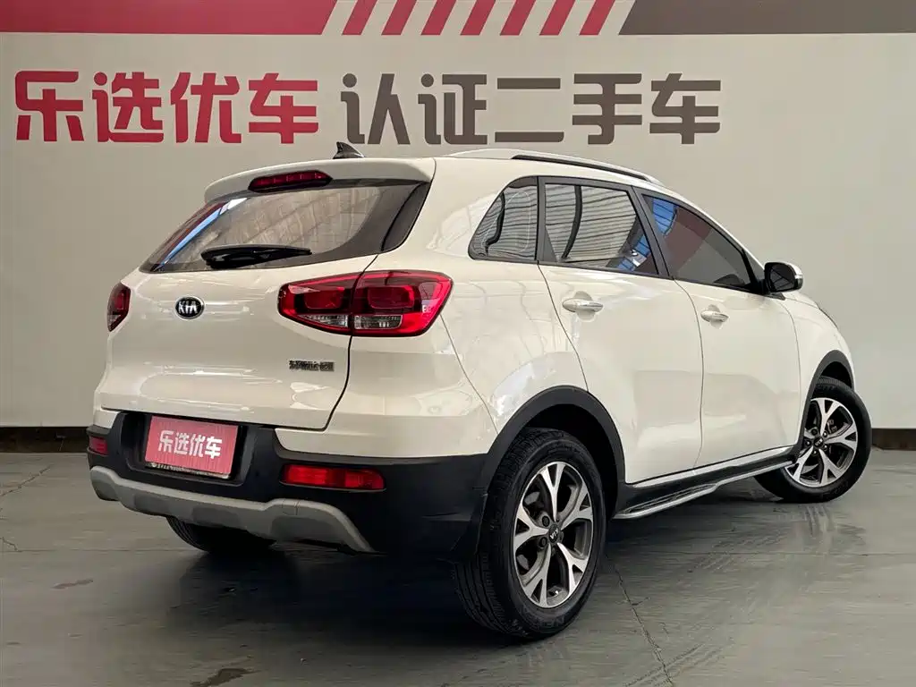 Kia KX3 2017 — фото 5