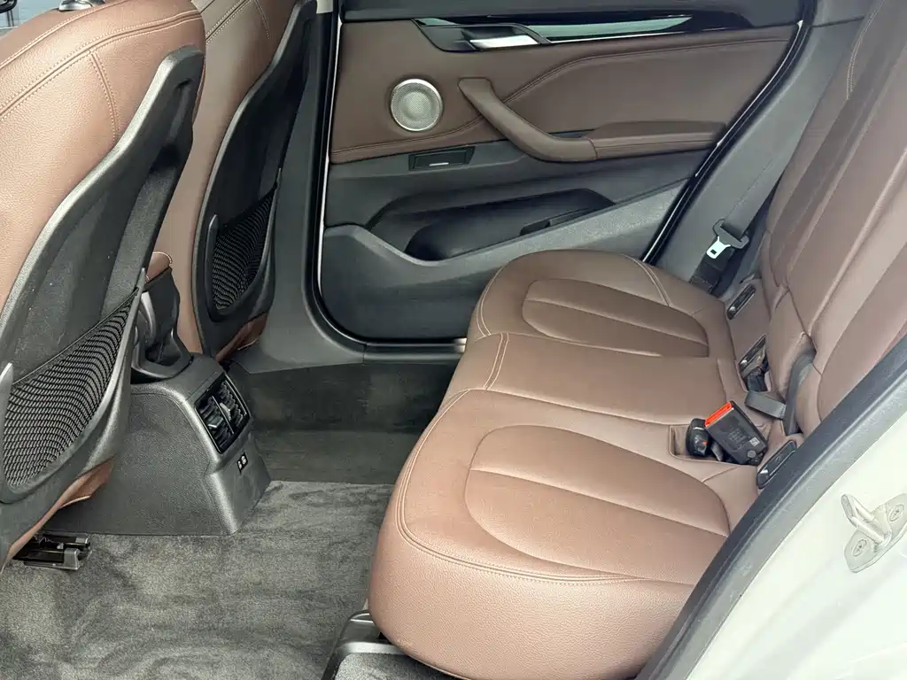BMW X1 2022 — фото 17