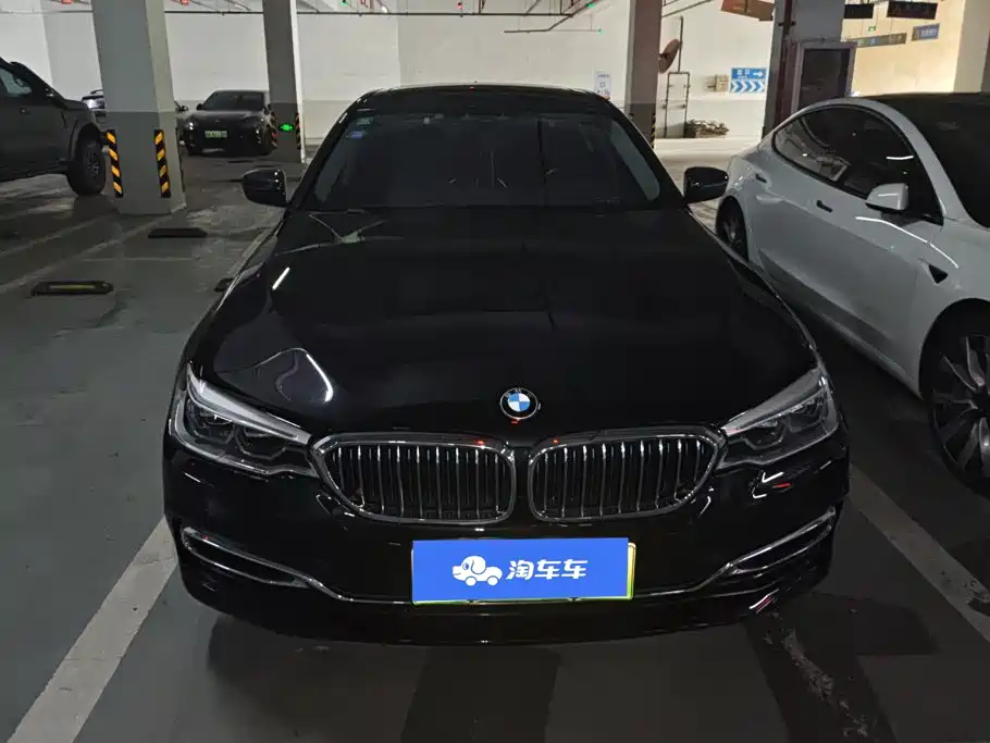 BMW 5 Series New Energy 2019 — фото 2