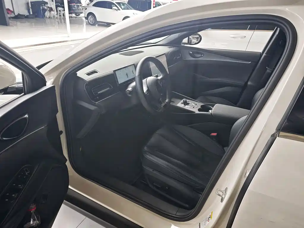 BYD Seal 06 2025