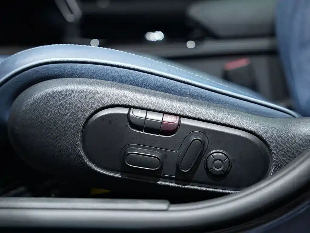 MINI Clubman 2020 — фото 10