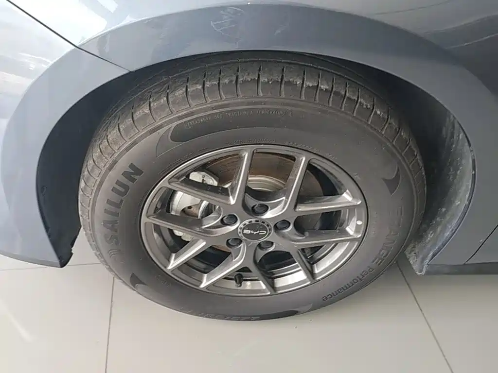 BYD Seal 06 2025 — фото 23