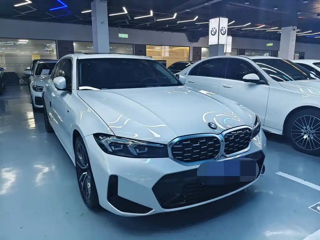 BMW 3 Series 2024