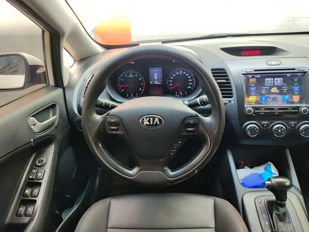 Kia K3 2014