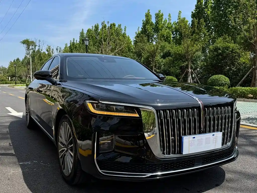 Hongqi H9 2021 — фото 2