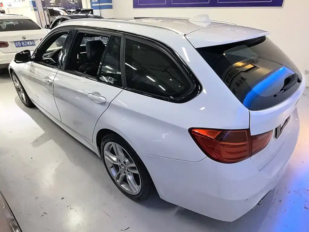 BMW 3 Series 2014 — фото 10