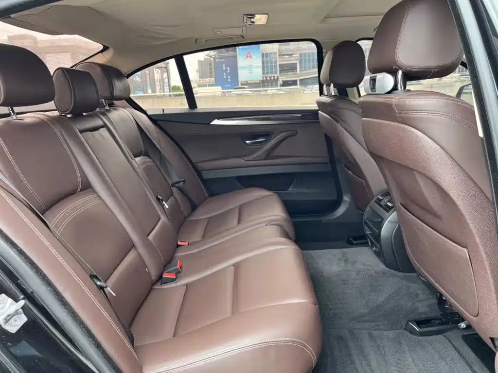 BMW 5 Series 2015