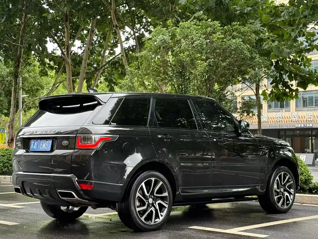 Land Rover Sport 2019 — фото 9