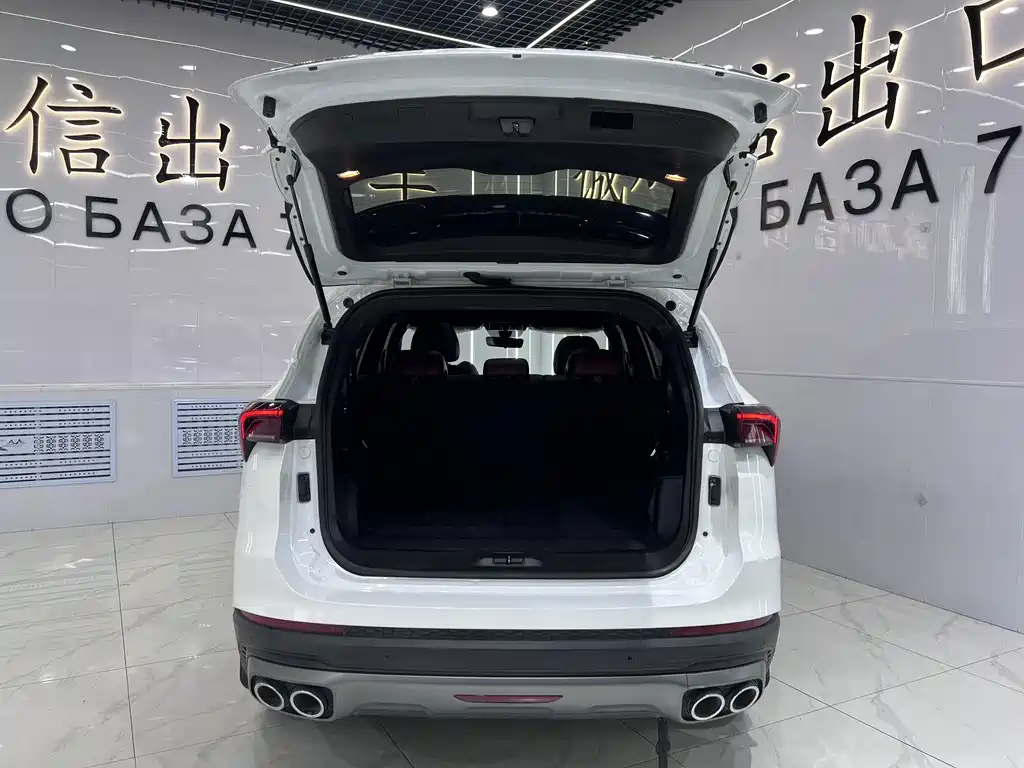 Jetour X70 PLUS 2022 — фото 18