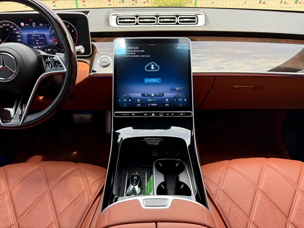 Mercedes-Benz Maybach S-Class 2021 — фото 8