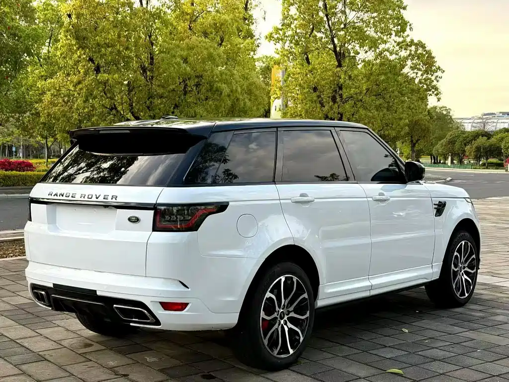 Land Rover Sport 2014 — фото 9