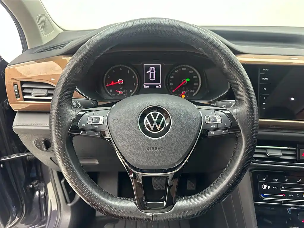 Volkswagen Tharu 2021 — фото 20