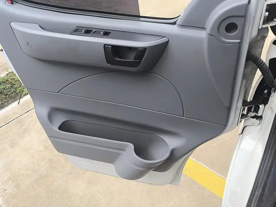 Maxus V80 2022