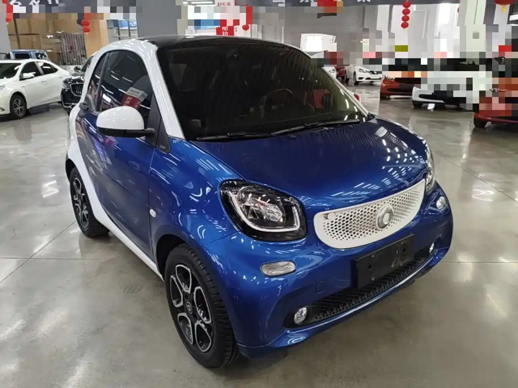 smart fortwo 2018 — фото 4