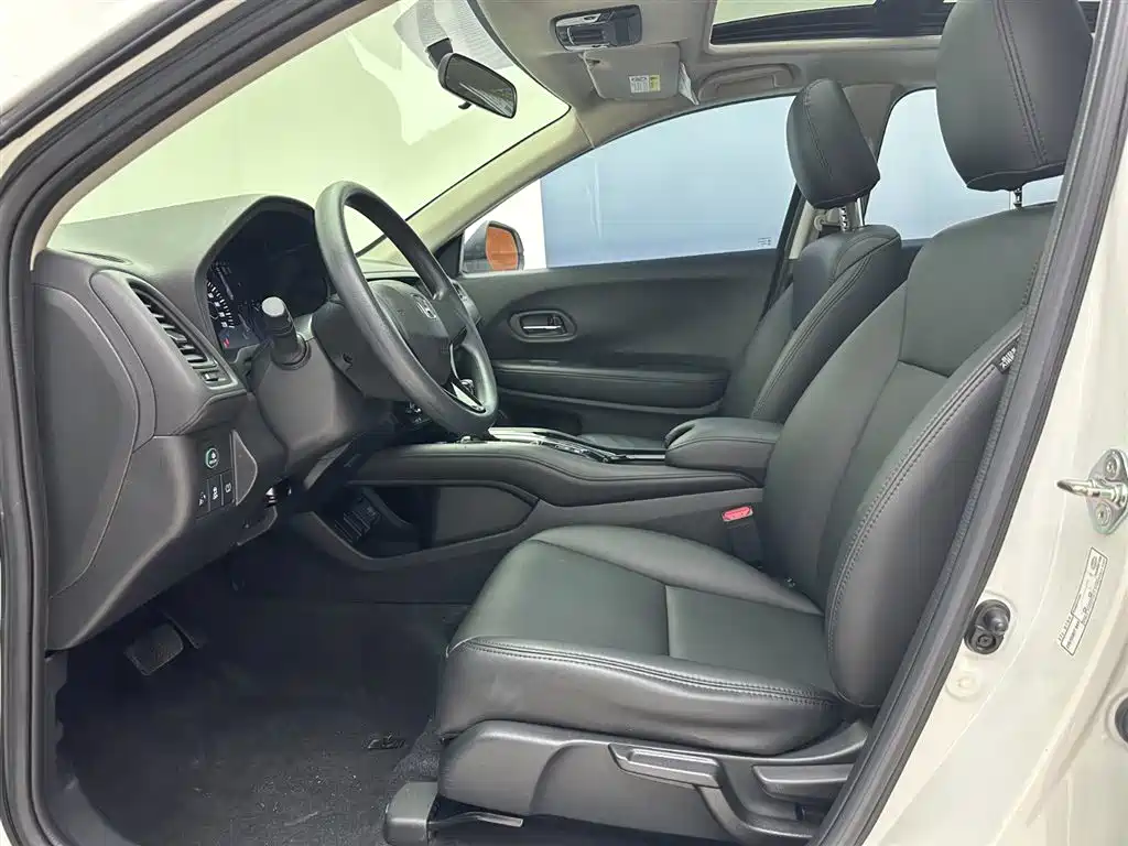 Honda Vezel 2022 — фото 11