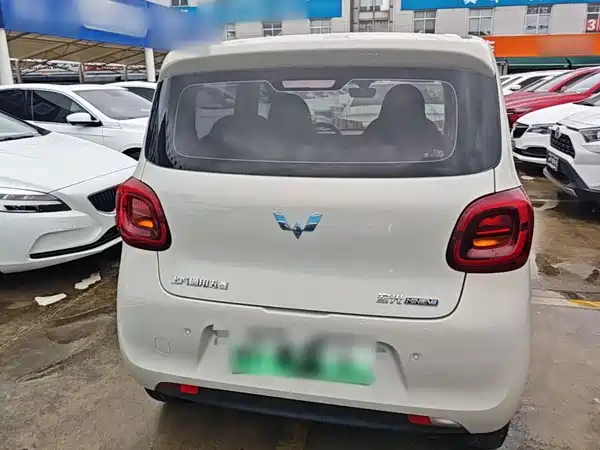 Wuling Hongguang MINIEV 2025