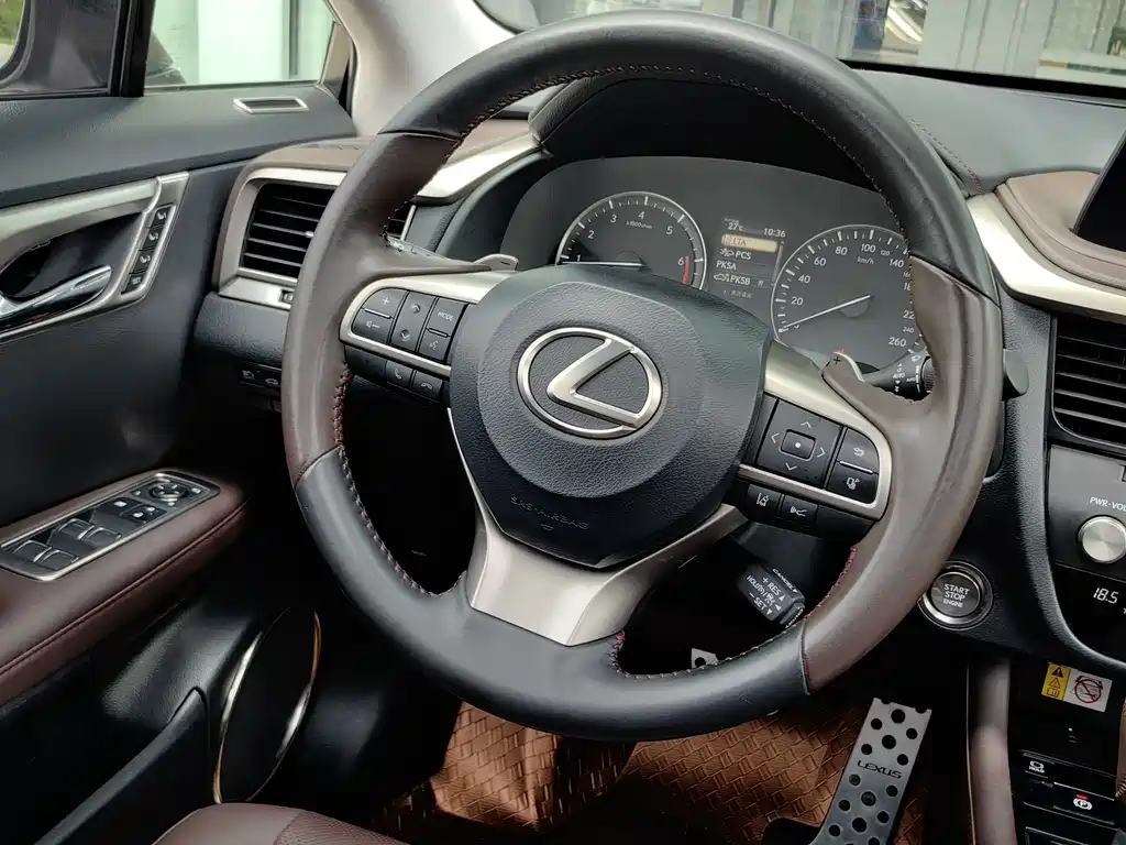 Lexus RX 2022 — фото 13