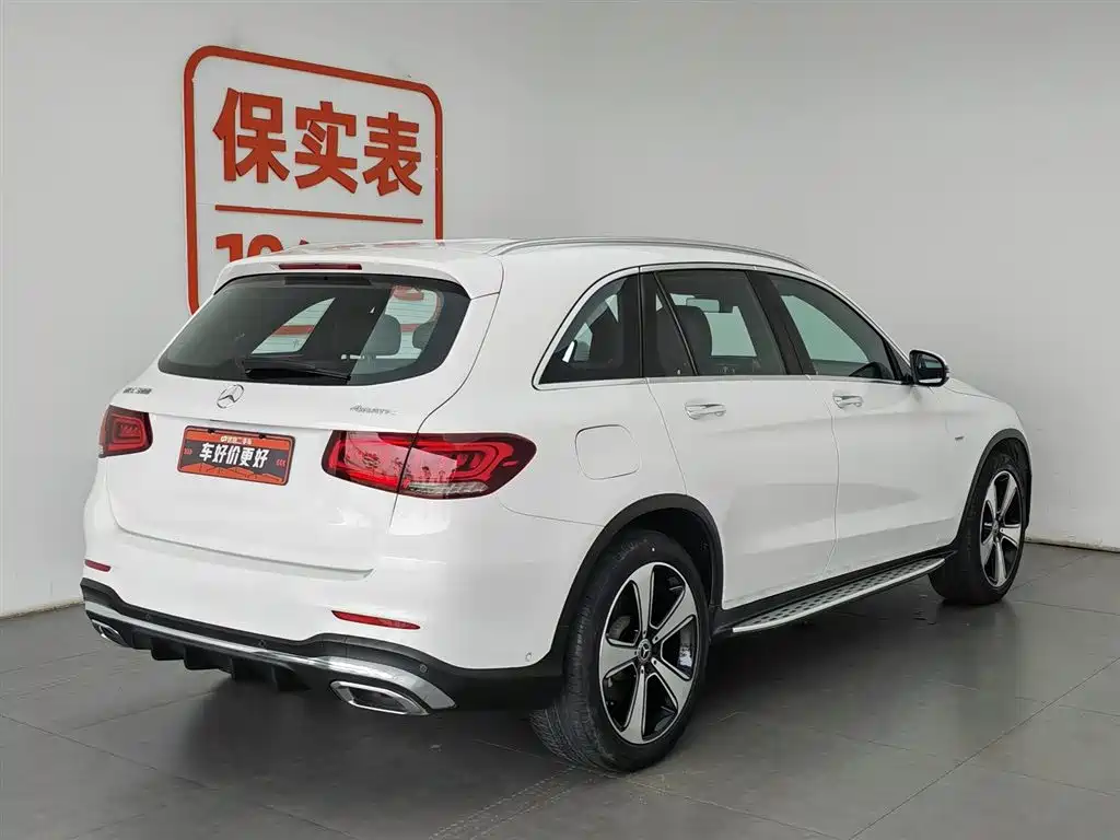 Mercedes-Benz GLC 2023 — фото 2