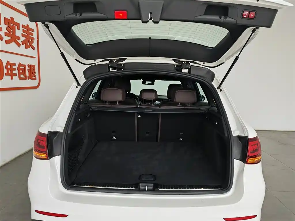 Mercedes-Benz GLC 2023 — фото 16