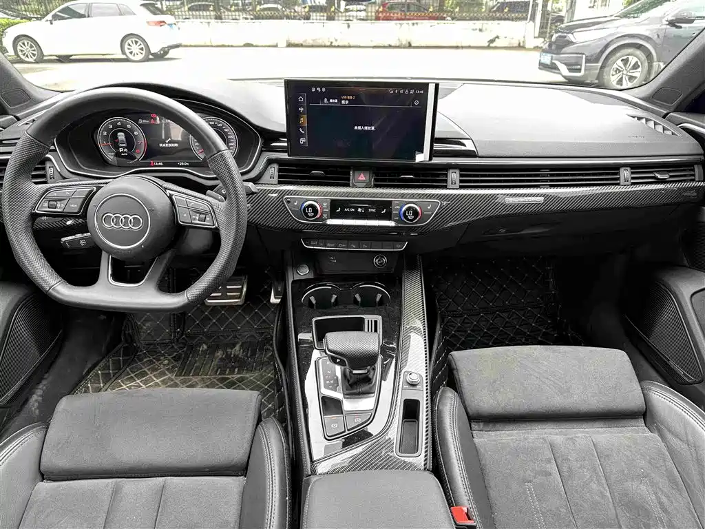 Audi A4L 2024