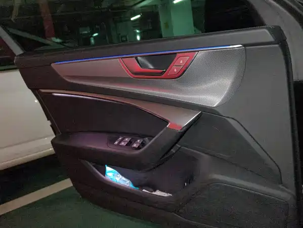 Audi A6L 2025
