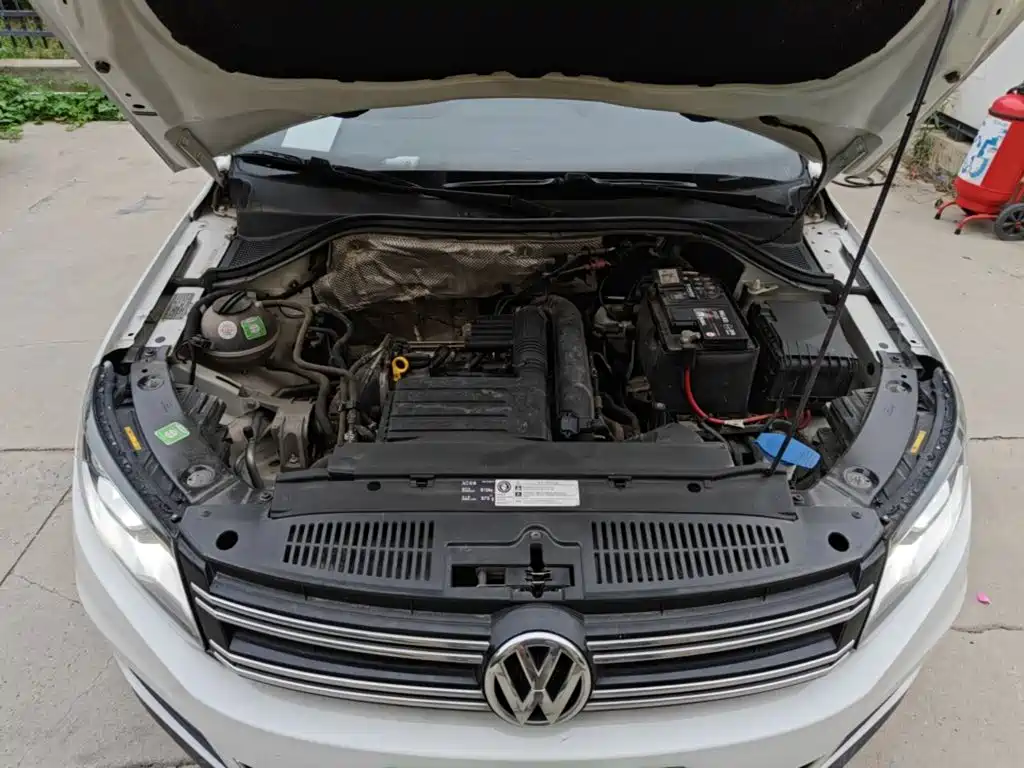 Volkswagen Tiguan 2018 — фото 20