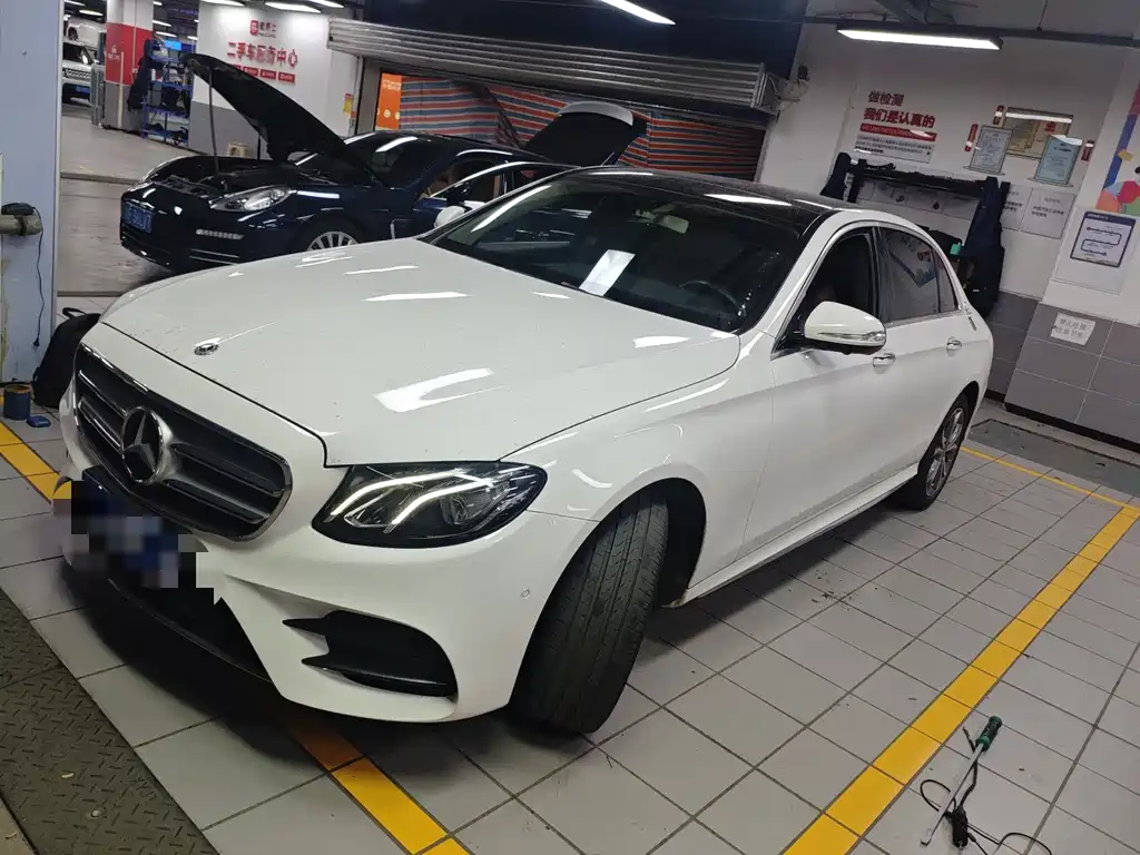 Mercedes-Benz E-Class 2020